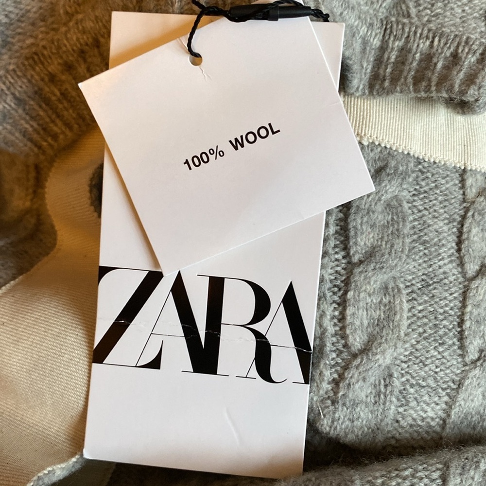 NWT. Zara Grey 100% Wool Cable-Knit Cardigan with Trims. Size L. - Picture 10 of 12